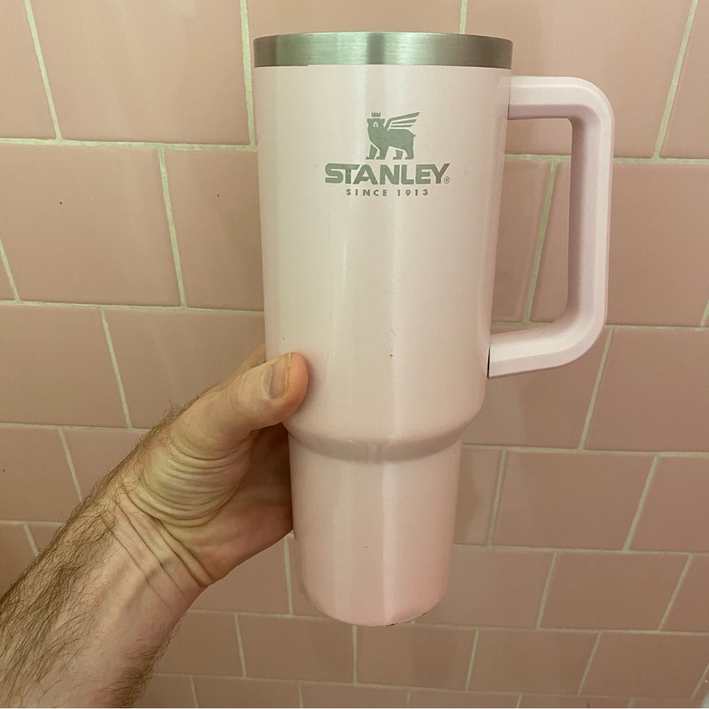 The STANLEY Clean Slate Quencher H2.0 FlowState Tumbler | 40 OZ Bloom Pink
